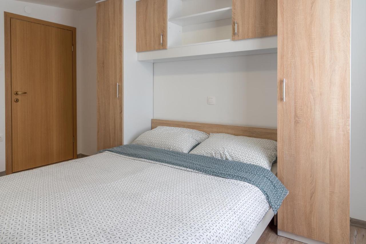 Apartmani Krzak Nin Buitenkant foto