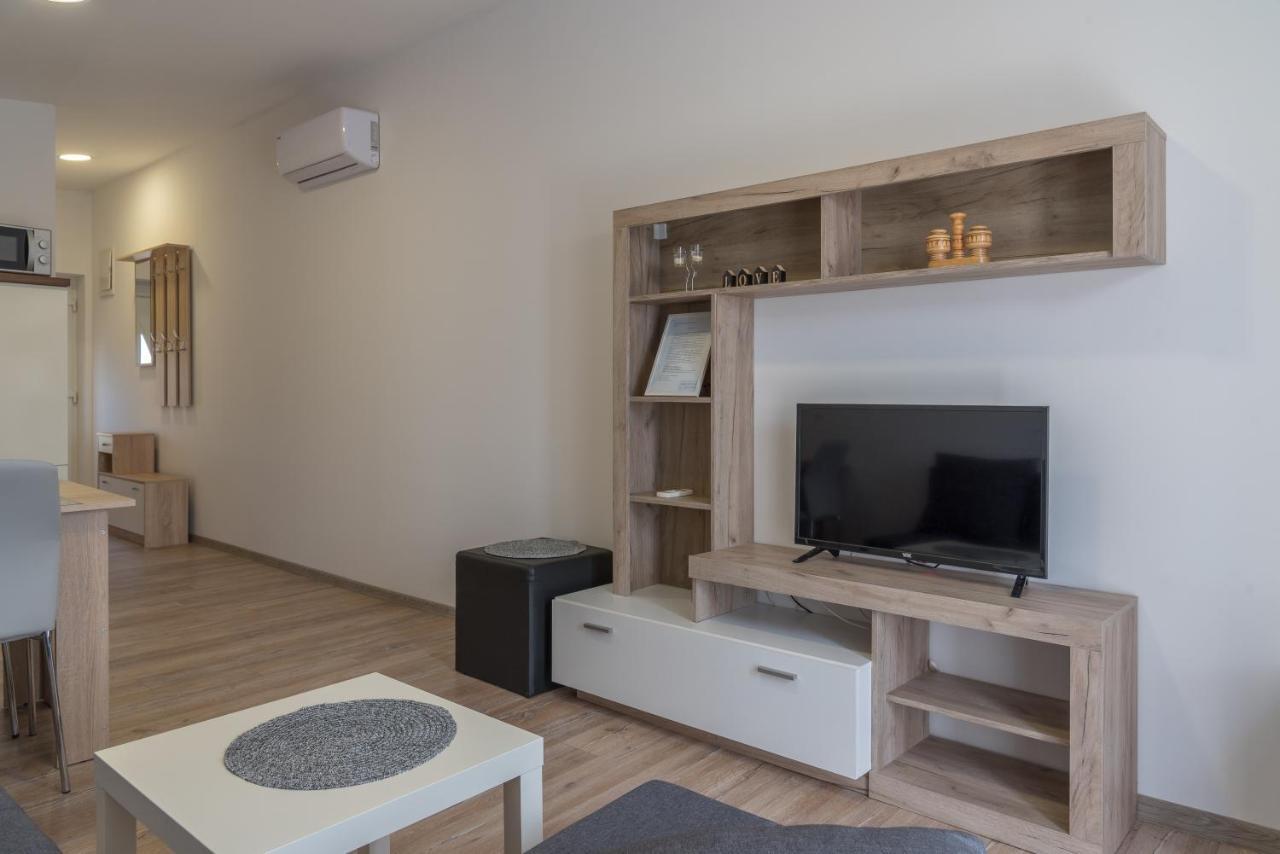 Apartmani Krzak Nin Buitenkant foto