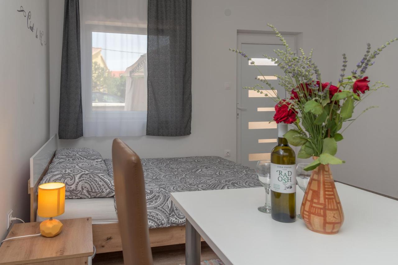 Apartmani Krzak Nin Buitenkant foto
