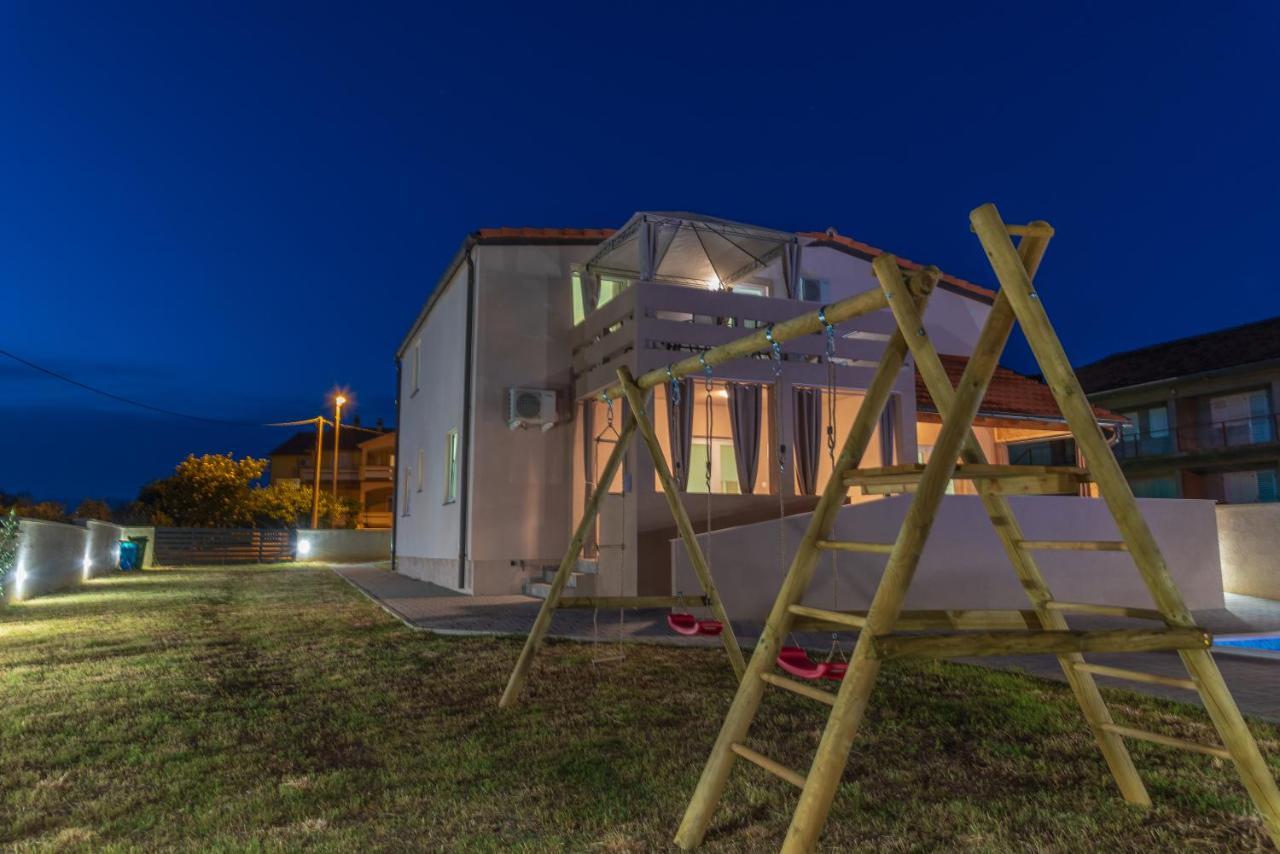 Apartmani Krzak Nin Buitenkant foto