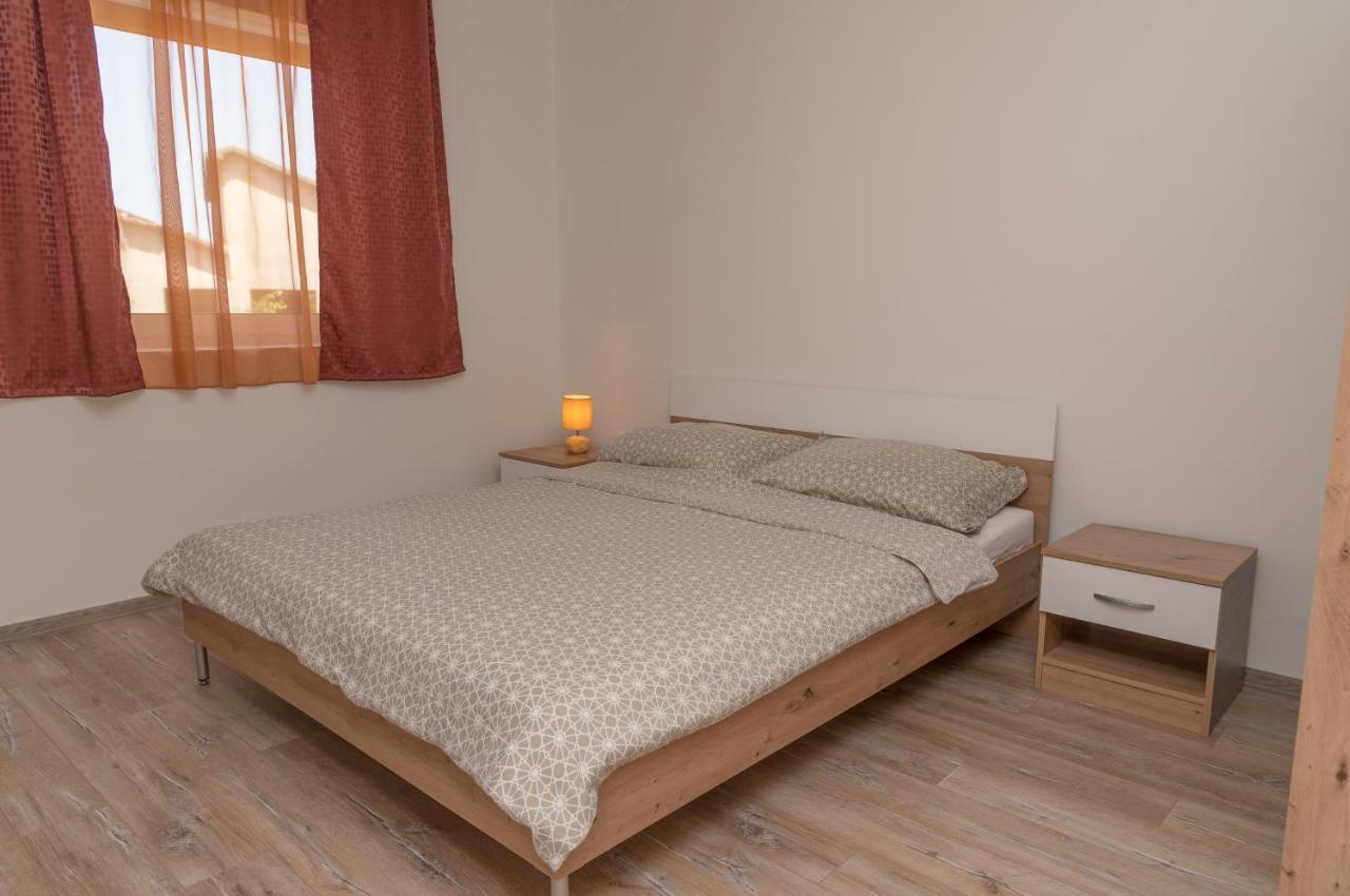 Apartmani Krzak Nin Buitenkant foto