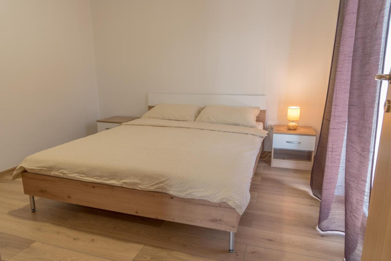 Apartmani Krzak Nin Buitenkant foto
